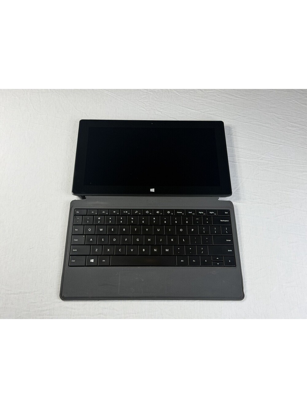 Microsoft Surface Pro 3 i5-4300U 8GB 256GB SSD W10 Keyboard / No Charger